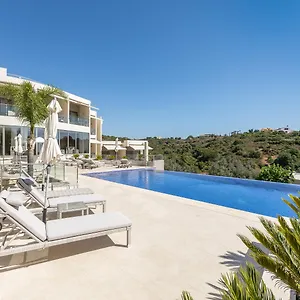 **** Hotel Caneiros Luxury House & Portugal
